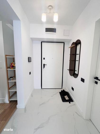 Apartament cu 2 camere decomandat, mobilat în Central