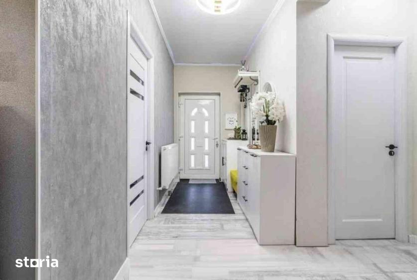 Casă cu 4 camere cu Teren 500 Mp în Central