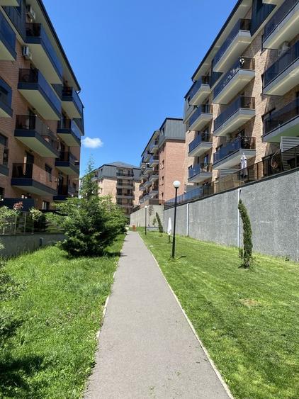 Apartament cu 3 camere nedecomandat în Chinteni