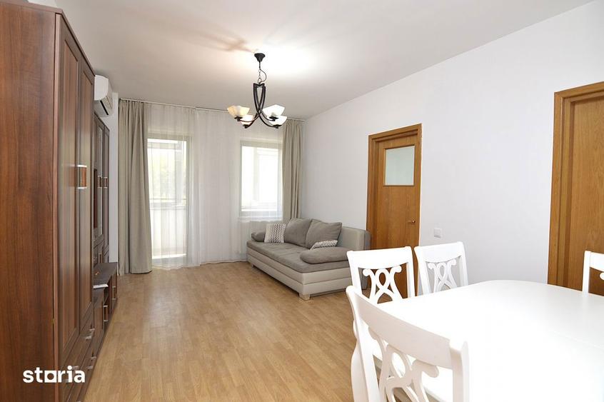 Apartament cu 3 camere semidecomandat, mobilat în Centrul Civic