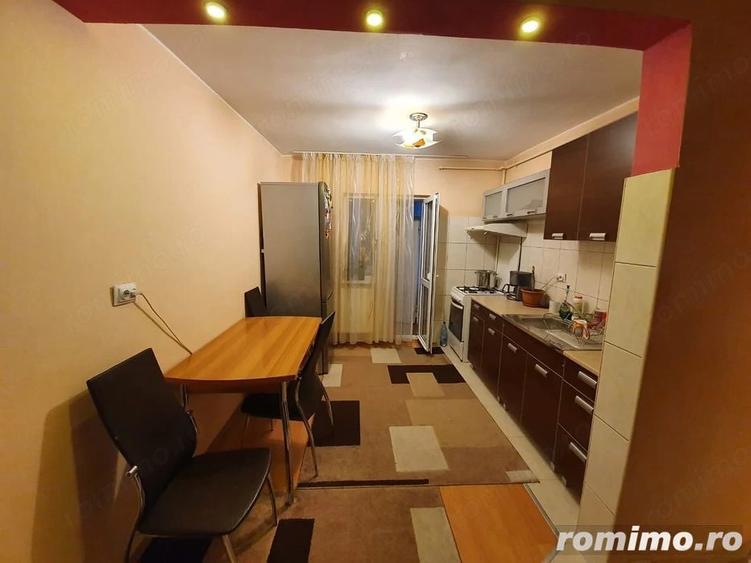 Apartament cu 2 camere decomandat în Bogdăneștilor