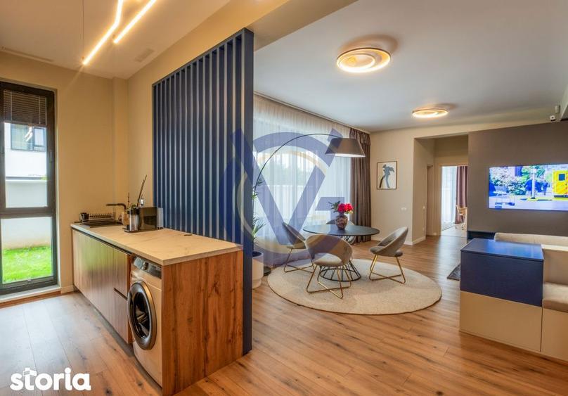 Apartament cu 4 camere, mobilat în Sud