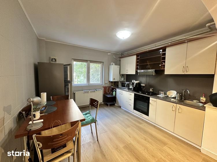 Apartament cu 2 camere decomandat în Rahova
