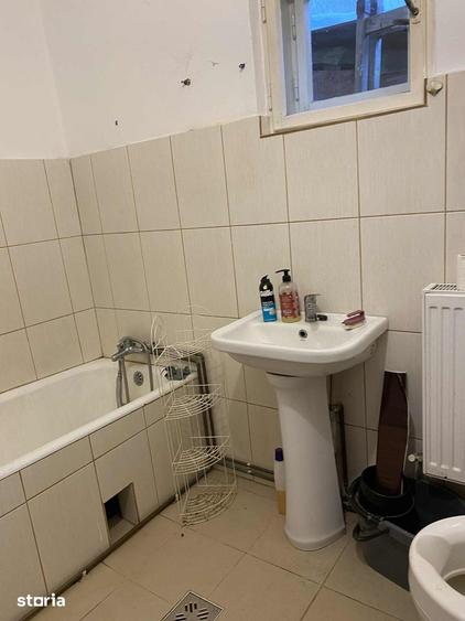 Casă cu 2 camere cu Teren 50 Mp în Central