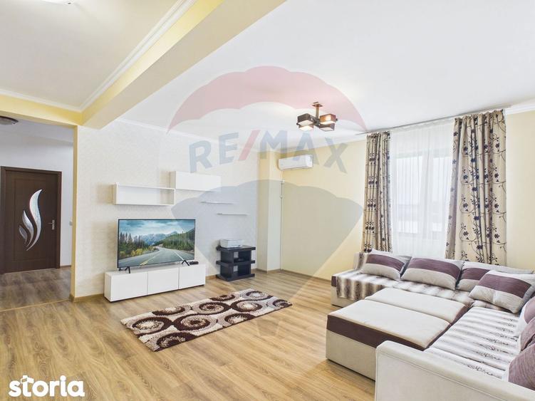 Apartament cu 3 camere, mobilat în Ulmi
