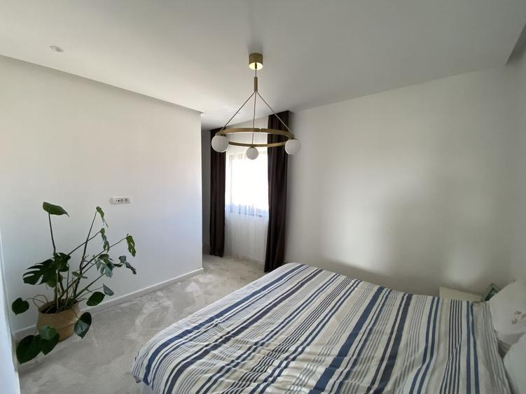 Duplex cu 4 camere cu Canalizare în Săcălaz