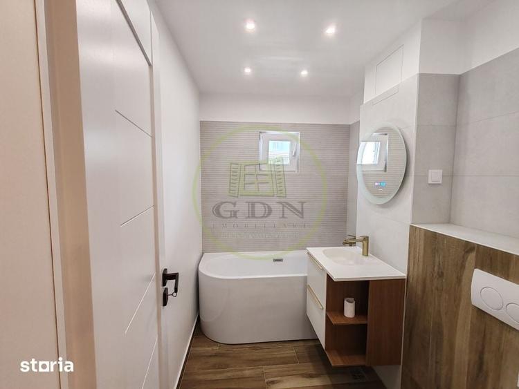 Apartament cu 3 camere decomandat în Ștrand