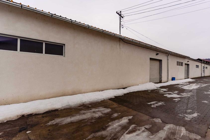 Spațiu comercial, de 600 mp, în Central