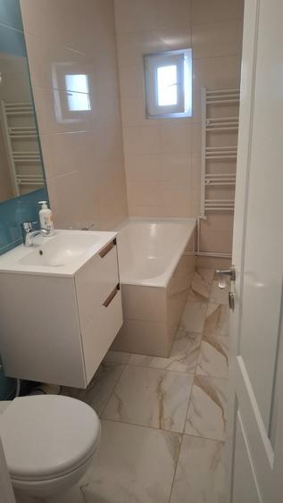 Apartament cu 2 camere decomandat în Cug