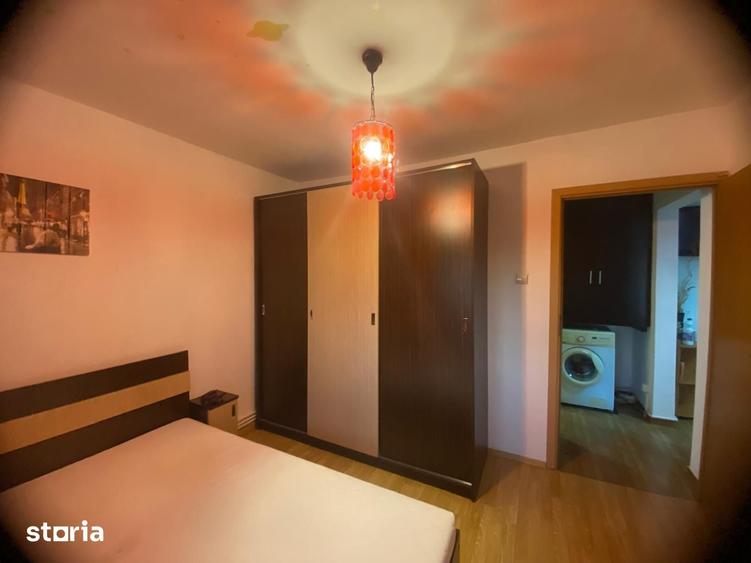 Apartament cu 2 camere decomandat în Calea București
