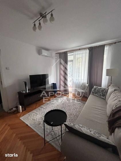 Apartament cu 2 camere, mobilat în Cetății