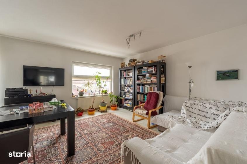 Apartament cu 3 camere în Sud