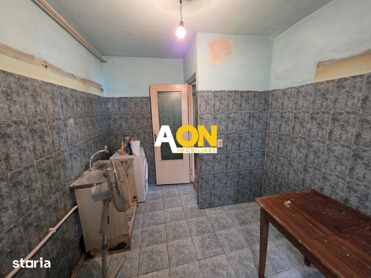 Apartament cu 3 camere decomandat în Cetate — fotografia 3