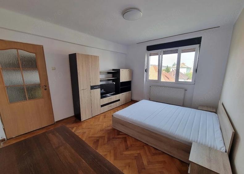 Apartament 2 Camere Decomandat Zona Victor Babe? - 1
