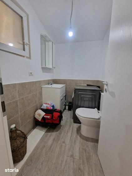 Casă cu 3 camere cu Teren 280 Mp în Bucovăț