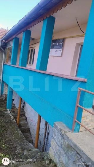 Casă cu 2 camere cu Teren 200 Mp în Central