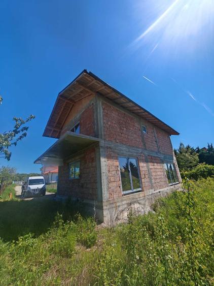 Ploiesti,Cocosesti,Casa la rosu, P+E, 190 mp, teren 500 mp,zona selecta. - 8