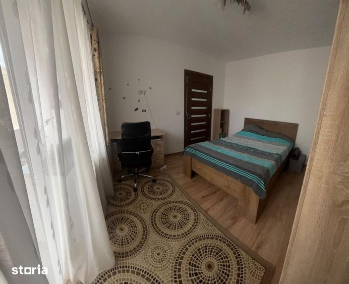 Apartament cu 3 camere în Confecții