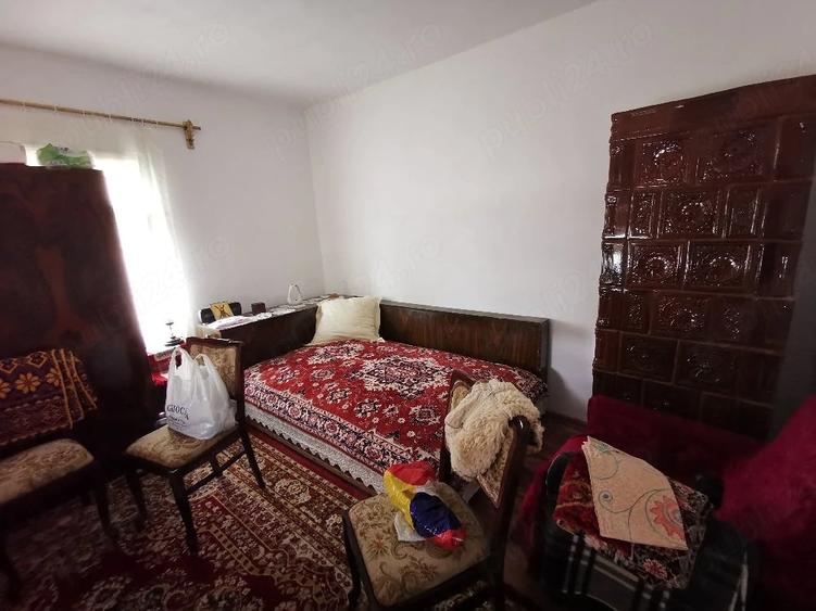 Casă cu 4 camere cu Teren 4212 Mp în Lupșa de Sus