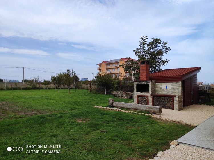 Casă cu 4 camere cu Canalizare în Costinești
