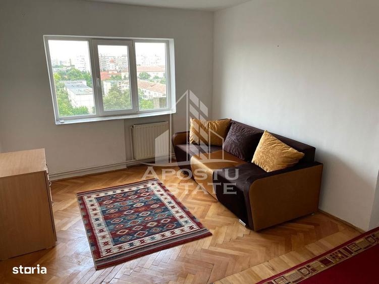 Apartament cu 3 camere, mobilat în Circumvalațiunii