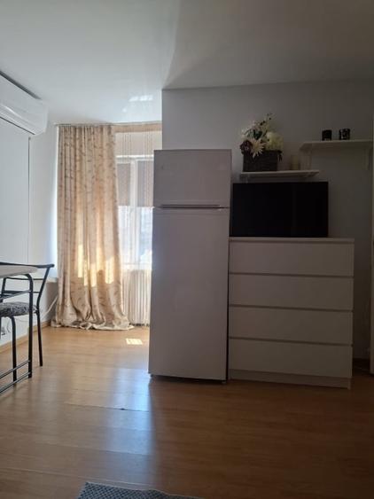 Casă individuală cu 1 camere cu Canalizare în Casa de Cultură