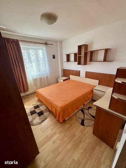 Apartament cu 3 camere în Unirii Nord