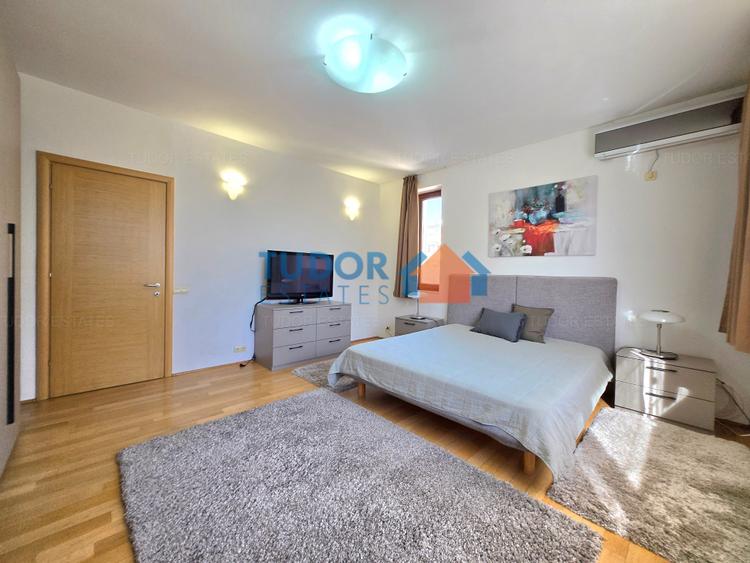 Apartament cu 4 camere în Herăstrău