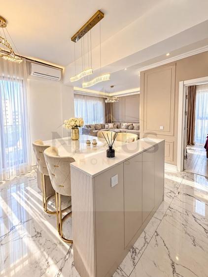 Apartament cu 3 camere semidecomandat, mobilat în Apărătorii Patriei