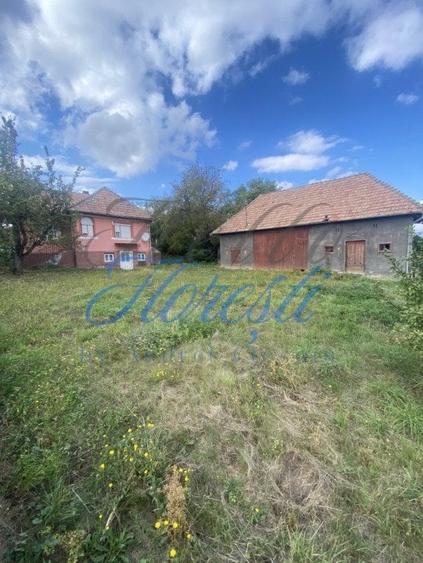 Casă individuală cu 3 camere cu Canalizare în Aiton