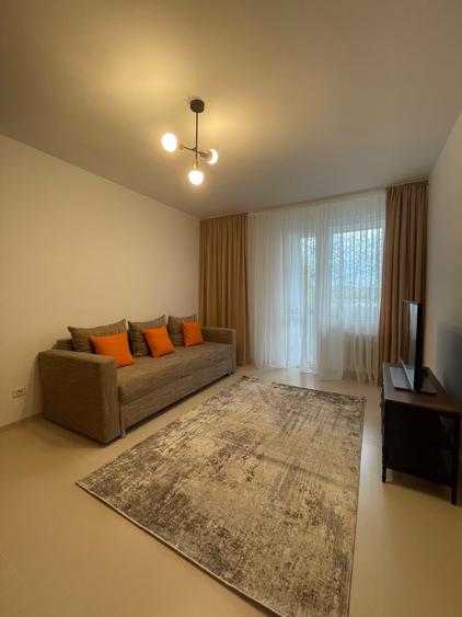 Apartament cu 2 camere semidecomandat, mobilat în Grivița