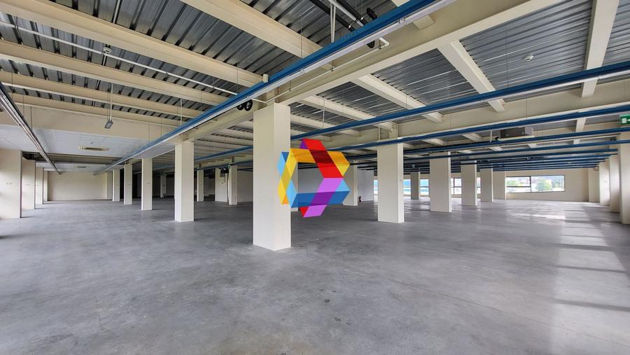 Spațiu comercial, de 600 mp, în Bartolomeu