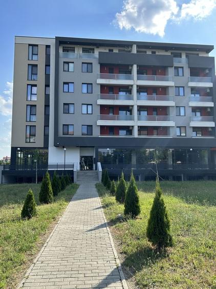 Apartament cu 2 camere decomandat în Exterior Vest