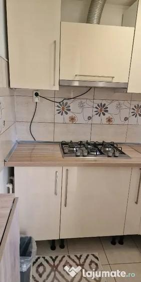 Inchiriez apartament in regim hotelier zona Satul de Vacanta - 8