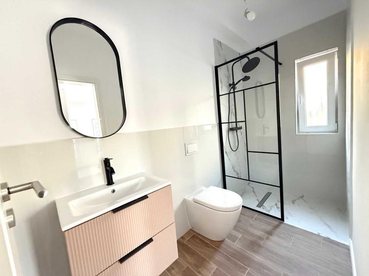 Proprietar vand Duplex cu 3 camere. Toate utilitatile. Lidl 2. - 8