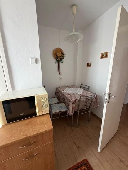Apartament cu 2 camere decomandat în Tudor