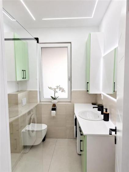 Apartament cu 2 camere decomandat, mobilat în Exterior Vest