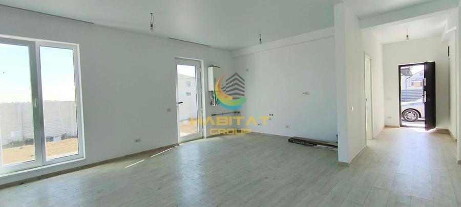 Casă individuală cu 4 camere cu Teren 500 Mp în Vidra