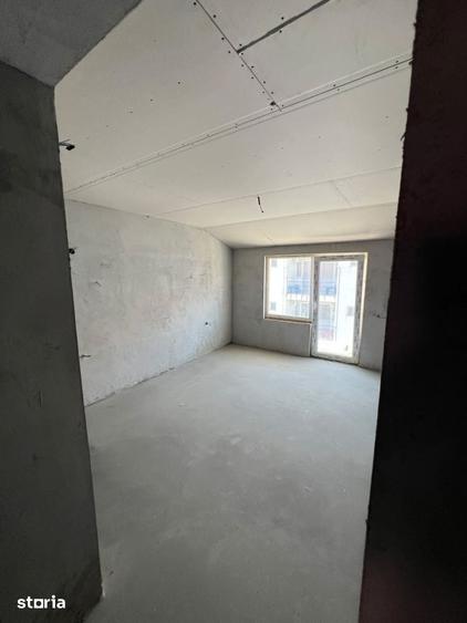 Casă cu Teren 774 Mp în Central