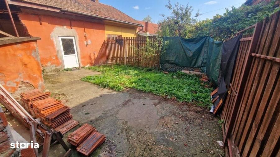 Casă cu 3 camere cu Teren 180 Mp în Eminescu
