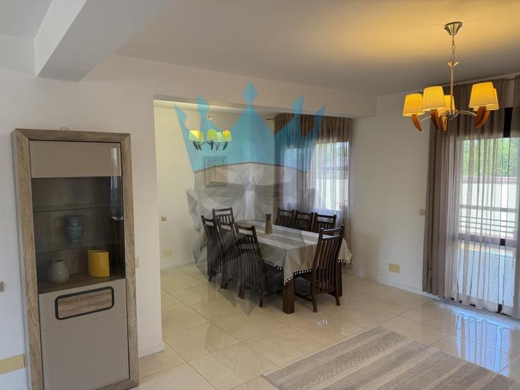 Duplex cu 4 camere cu Canalizare în Băneasa