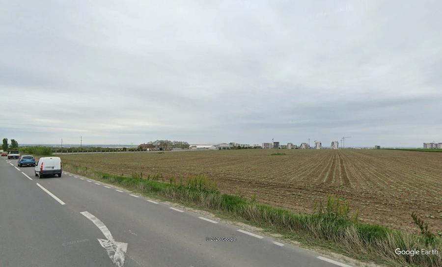 Teren Construcții extravilan de 18000 mp, în Periferie