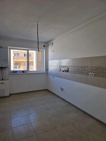 Apartament cu 2 camere decomandat în Sânpetru
