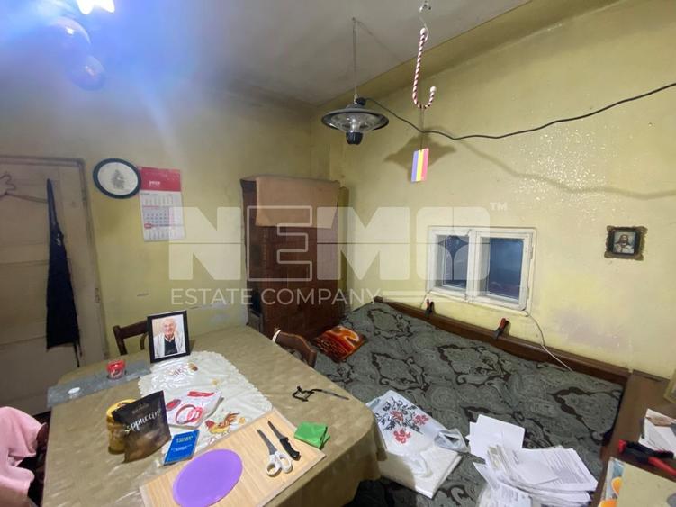 Casă individuală cu 3 camere cu Canalizare în Ultracentral