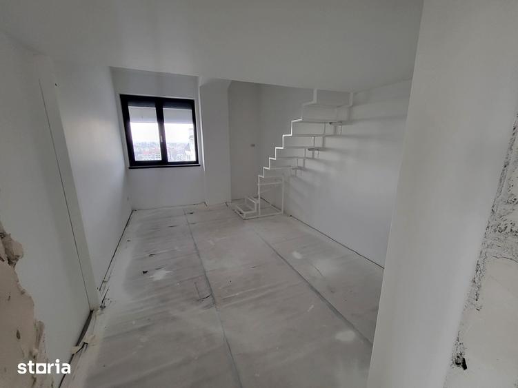 Apartament cu 4 camere în Central