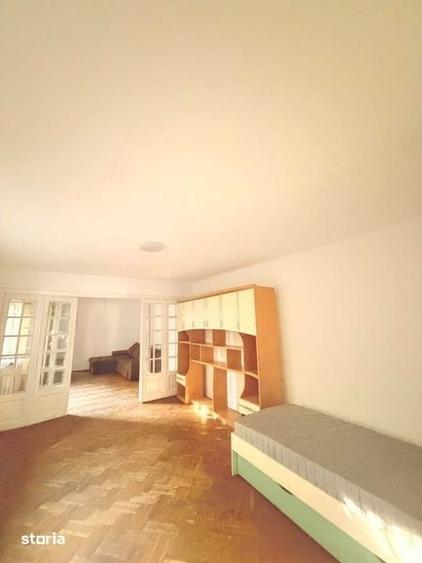 Casă cu 3 camere cu Teren 90 Mp în Domenii