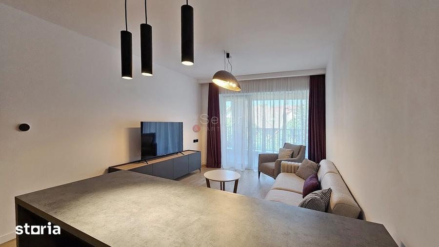 Apartament cu 3 camere, mobilat în Brașovul Vechi