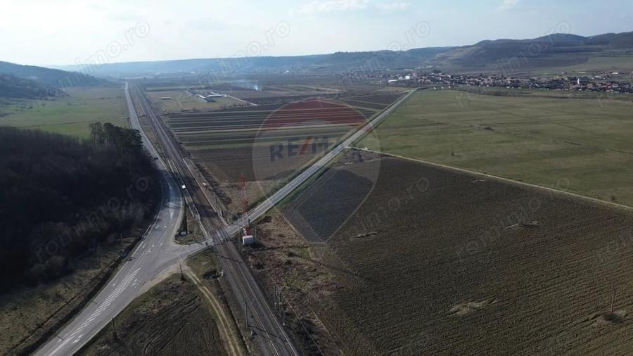 Teren de 19319 mp, în Hoghilag