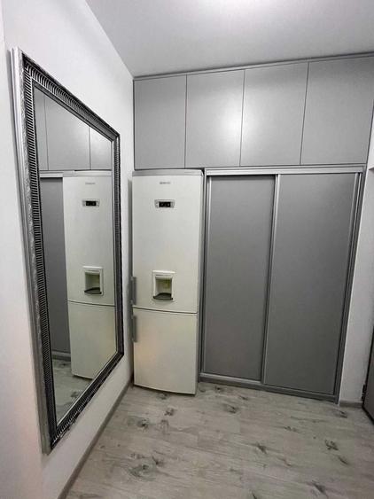 Apartament cu 2 camere semidecomandat, mobilat în Grivița