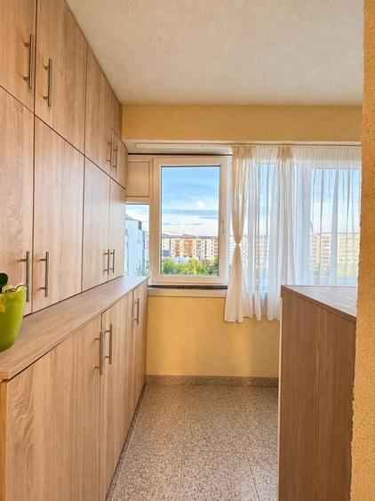 Apartament cu 2 camere decomandat în Apărătorii Patriei